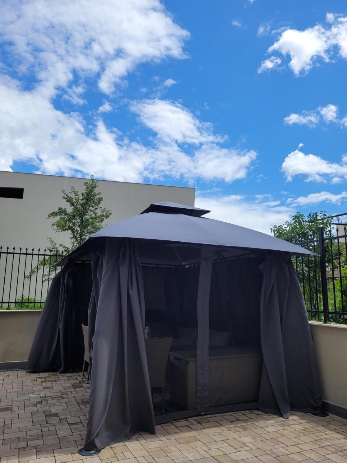 The House - Central Boutique Apartments 큐스텐딜 외부 사진
